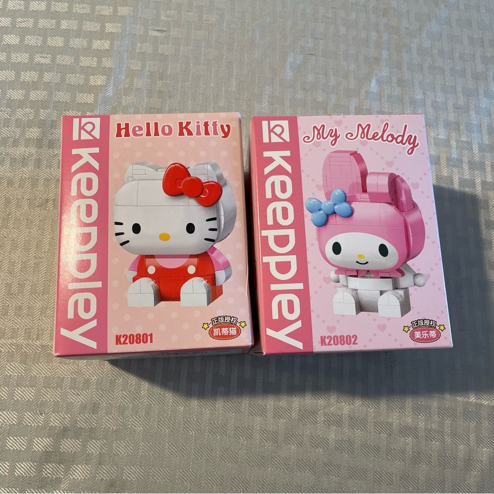 Hello Kitty and My Melody Building Blocks Set - Red and Pink